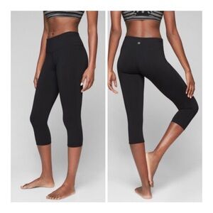 Athleta High Rise Chaturanga Capri Tights